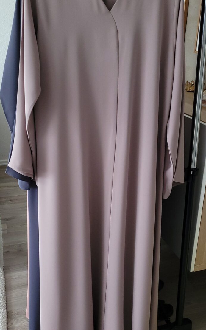 Noor Qamar abaya – Sandstone beige